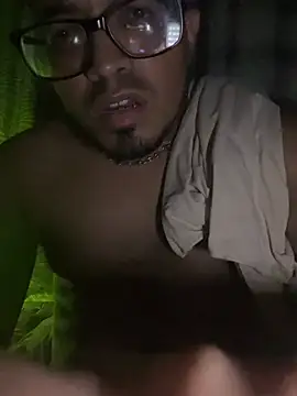 Yeye_badboy live cam on StripChat