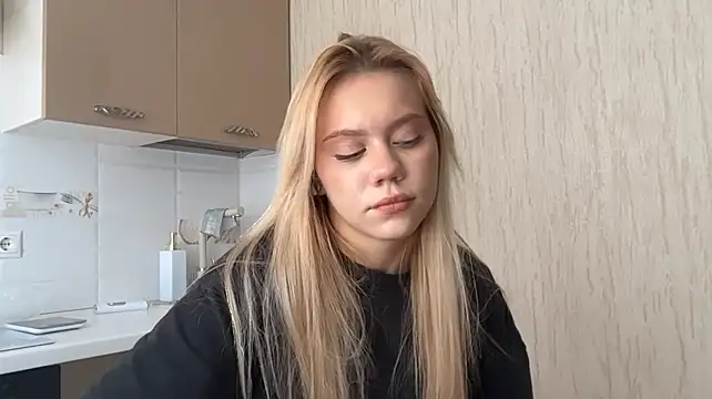 Glamorforyou live cam on StripChat
