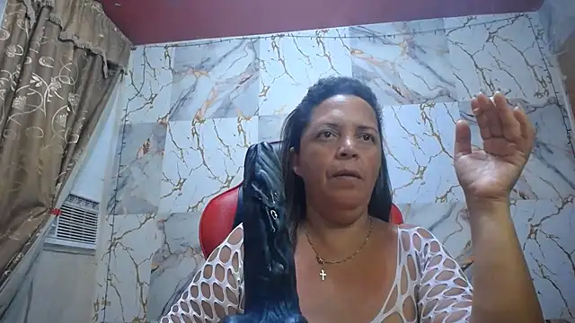 alina_maturehot live cam on StripChat