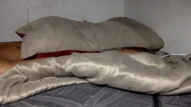 DREshots live cam on StripChat