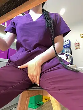secretly_masturbating live sex cam