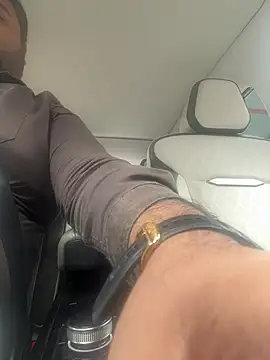 velakapoor07 live sex cam