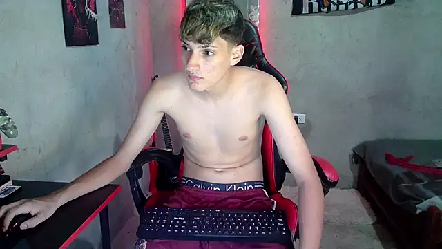 flaquito_junior live sex cam