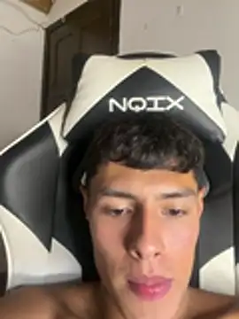 Soyalejomarquez live sex cam