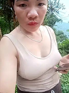 Eirlys-baby live cam on StripChat