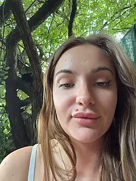 Night_dreams live sex cam