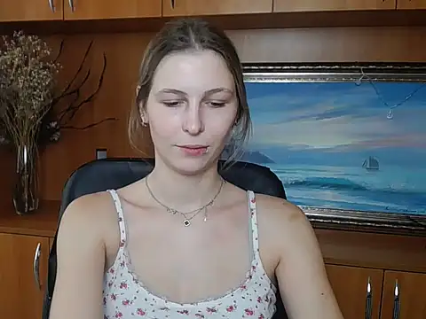 StrangerGi live cam on StripChat