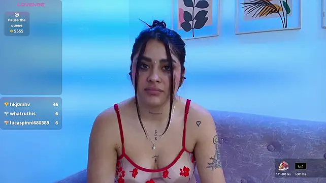 Julie_vancouver live cam on StripChat