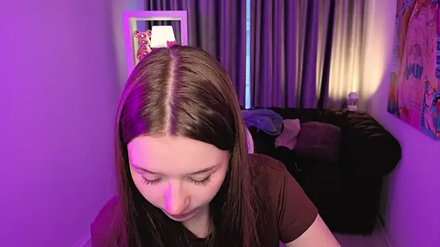 RileyBloomss live cam on StripChat