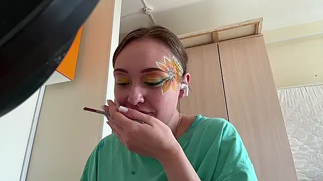 ShereeRepetowski live cam on StripChat