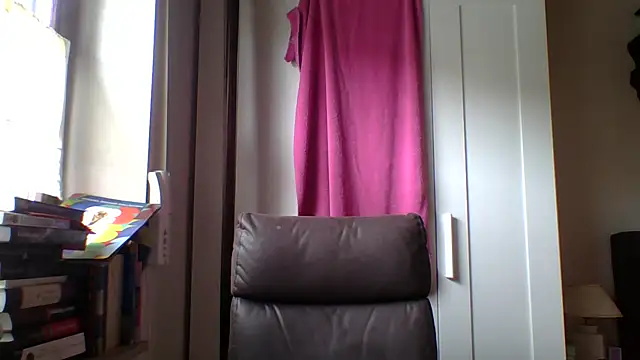 _squirty_cum_lady_ live cam on StripChat