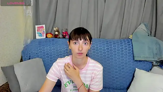 TayanaJons live cam on StripChat