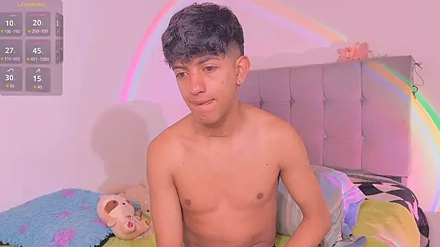 teobuff live cam on StripChat