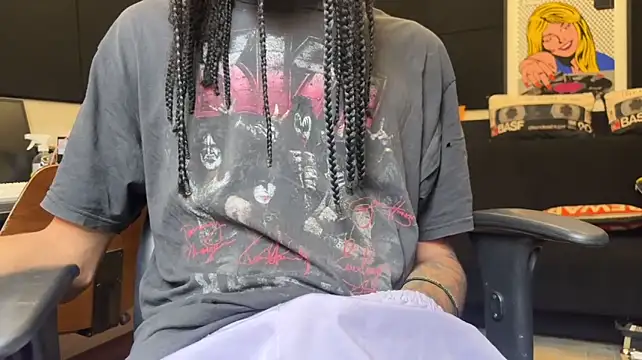 FavelaDaddyCum live sex cam