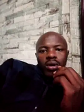 DigCrok live sex cam