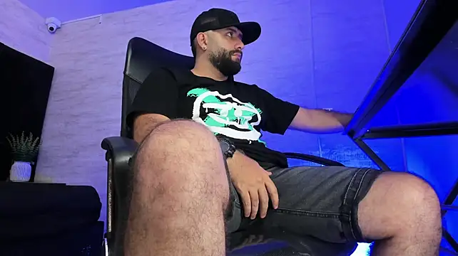 jhon_bear03 live cam on StripChat