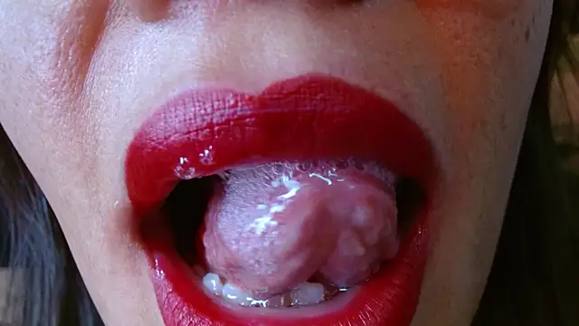 miss_evoleth2 live cam on StripChat