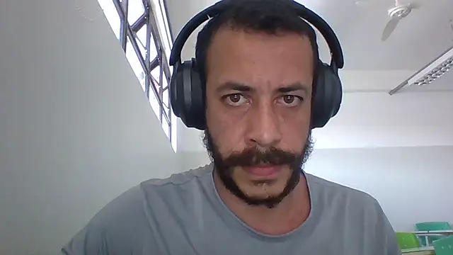 MachoScorpionCaralho live sex cam