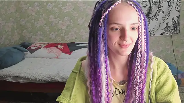 Cutie_Adelia live cam on StripChat