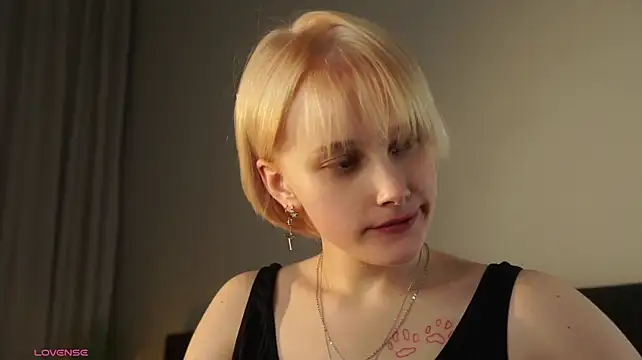 KirstinMcgeady live sex cam