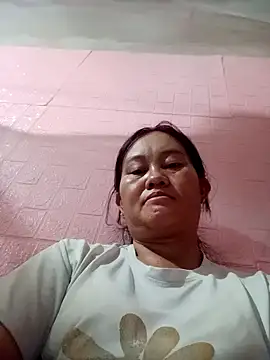 GinieBaby live cam on StripChat
