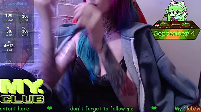 Witch_Emma live cam on StripChat