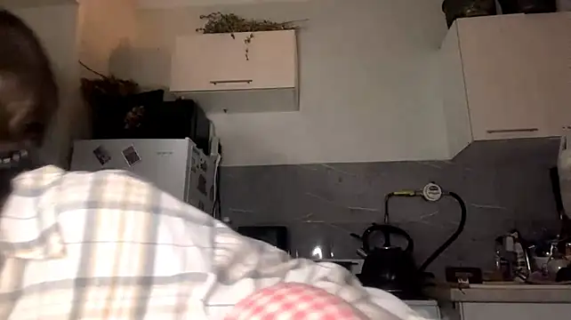 LanaSerbski live cam on StripChat