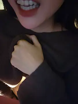 Mina68-cute live cam on StripChat