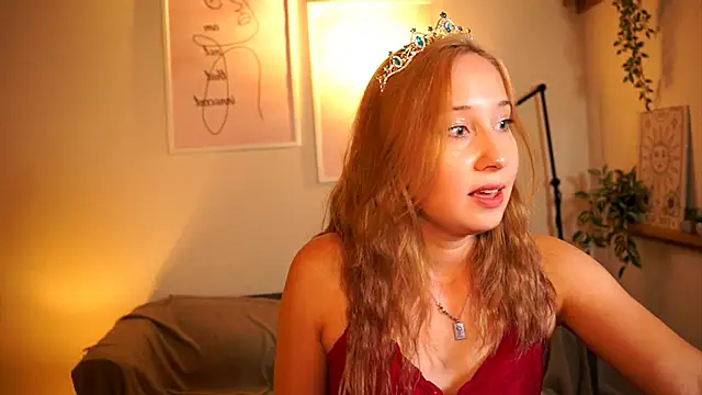 Enchantyy live cam on StripChat