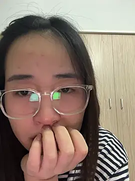 Babybooo01_ live cam on StripChat