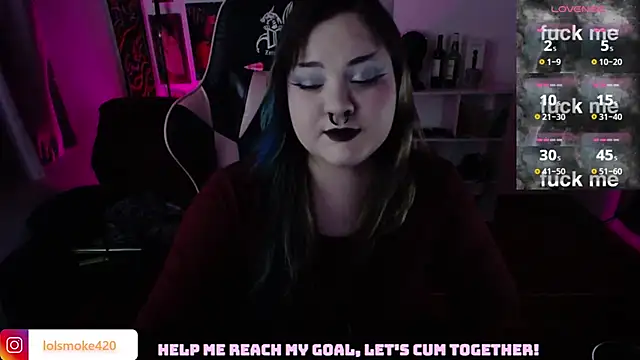 Bdsm_and_fries live cam on StripChat