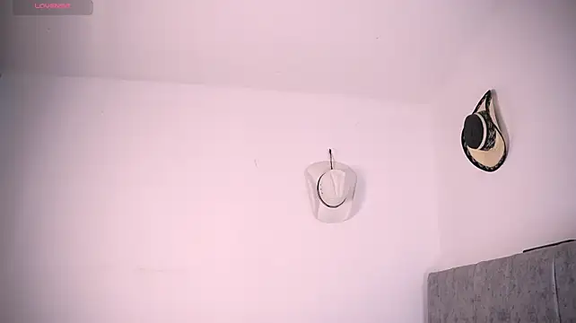 aydan_hw live cam on StripChat