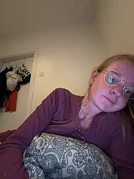 jannis1992 live cam on StripChat