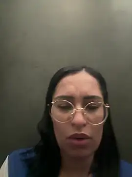 saffadinhaa live sex cam