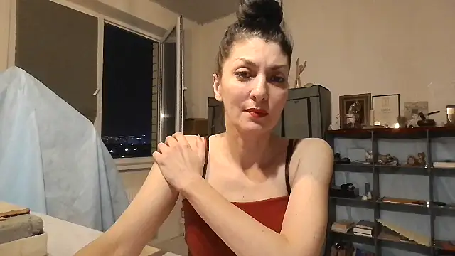 Amirahss live cam on StripChat