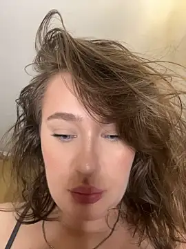 RussianFuck777 live cam on StripChat