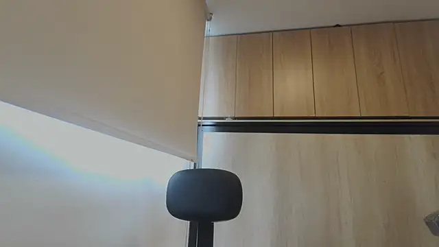 Cherry_1992 live sex cam