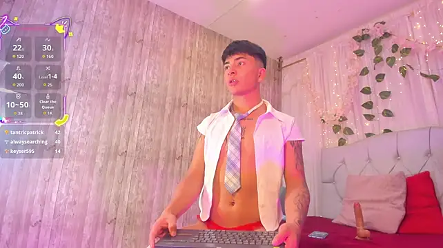 your_kitty_boy live sex cam