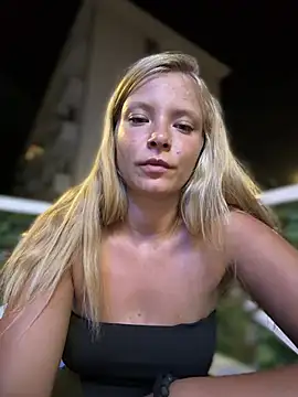 AnastasiaAniess live sex cam