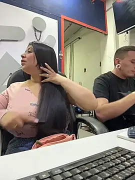 emilyjohanson live sex cam