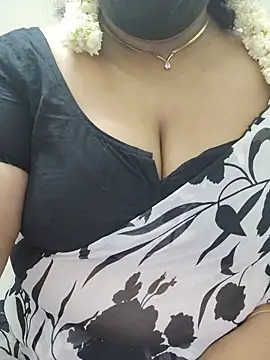 Floraa-Queen
