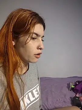 Stefany_lf live cam on StripChat
