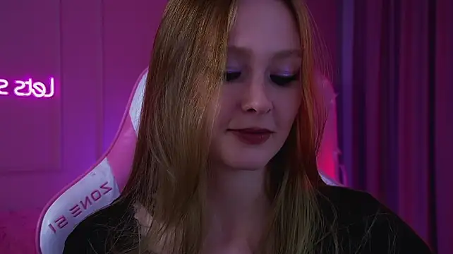 AgataFoxley live cam on StripChat