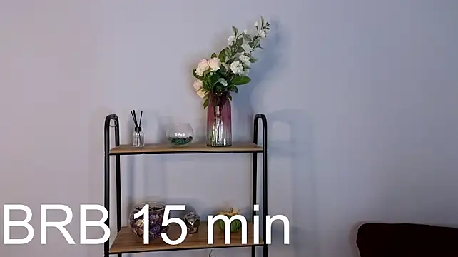 Nicole_Keller live cam on StripChat
