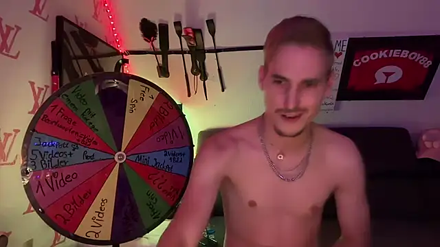 Cookieboy88 live sex cam
