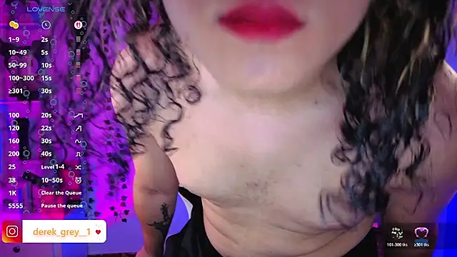 derek_greyy__ live cam on StripChat