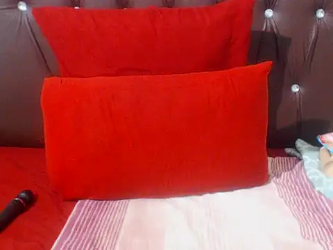 ebonysexybootyclit live cam on StripChat