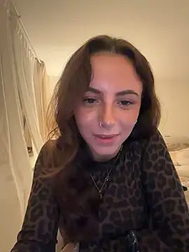 Cherry-Bean live cam on StripChat