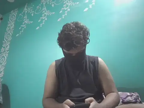 Raj-2047 live cam on StripChat
