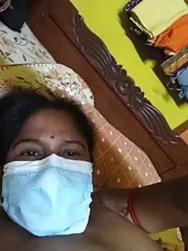shampadebnath live cam on StripChat